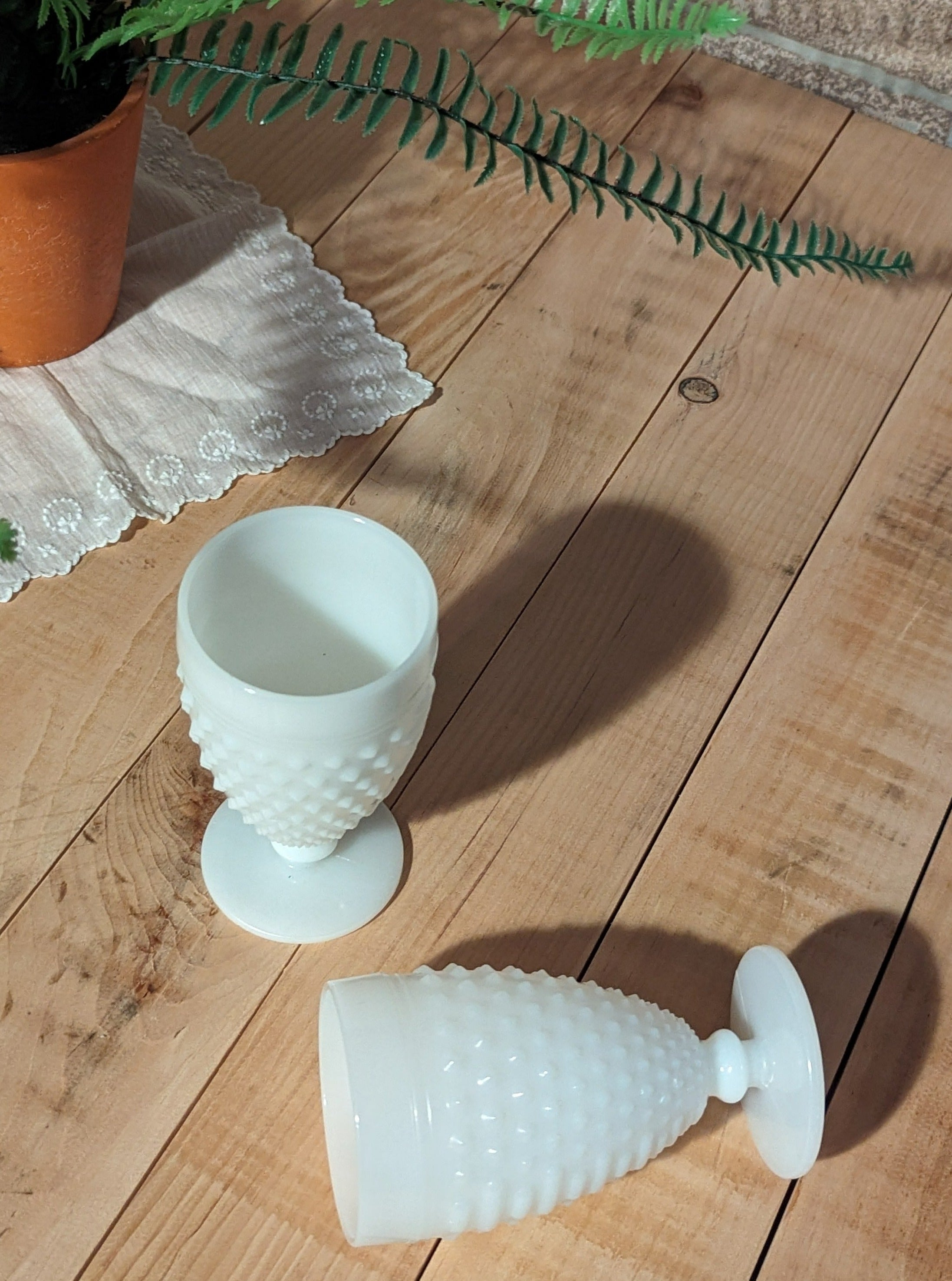 Vtg sold Fenton White Milkglass Hobnail Set